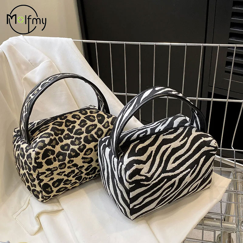 Leopard Makeup Bag Luxury  Lar - огляд і ціна Luxury Skincare & Spa